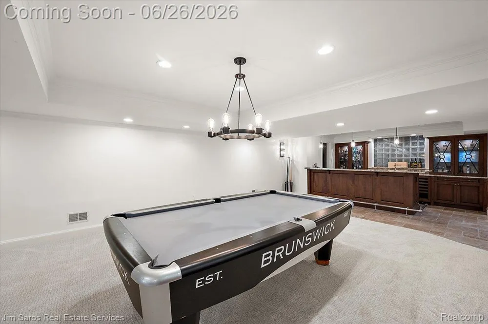 688 Balfour Street Grosse Pointe Park City, MI 48230
