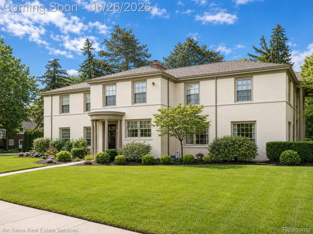688 Balfour Street Grosse Pointe Park City, MI 48230