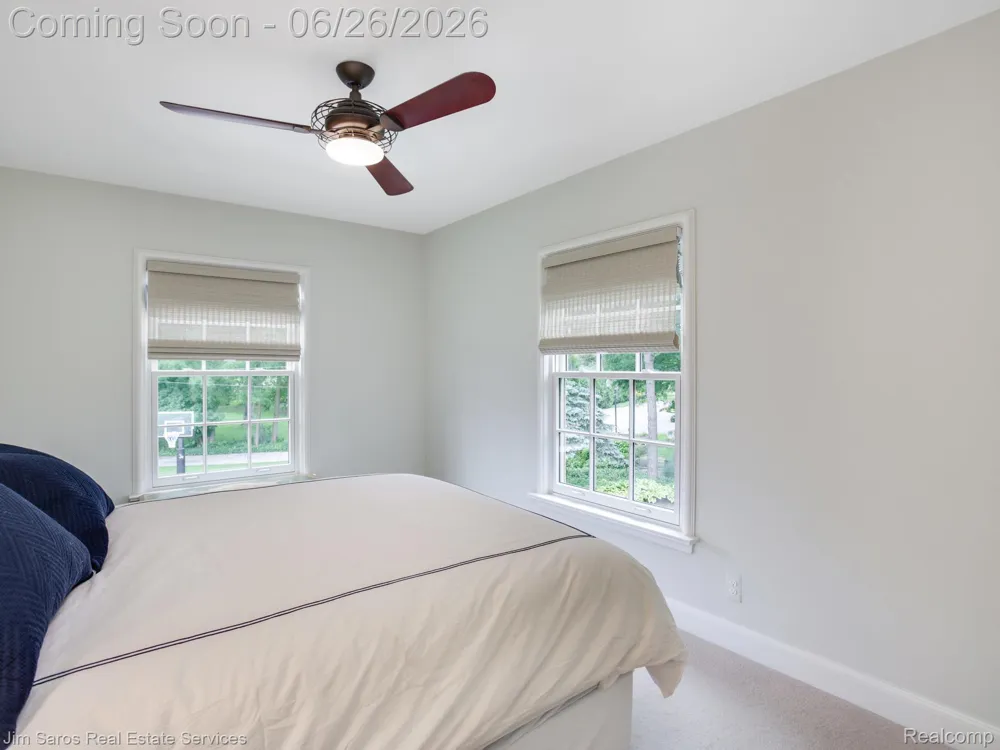 688 Balfour Street Grosse Pointe Park City, MI 48230