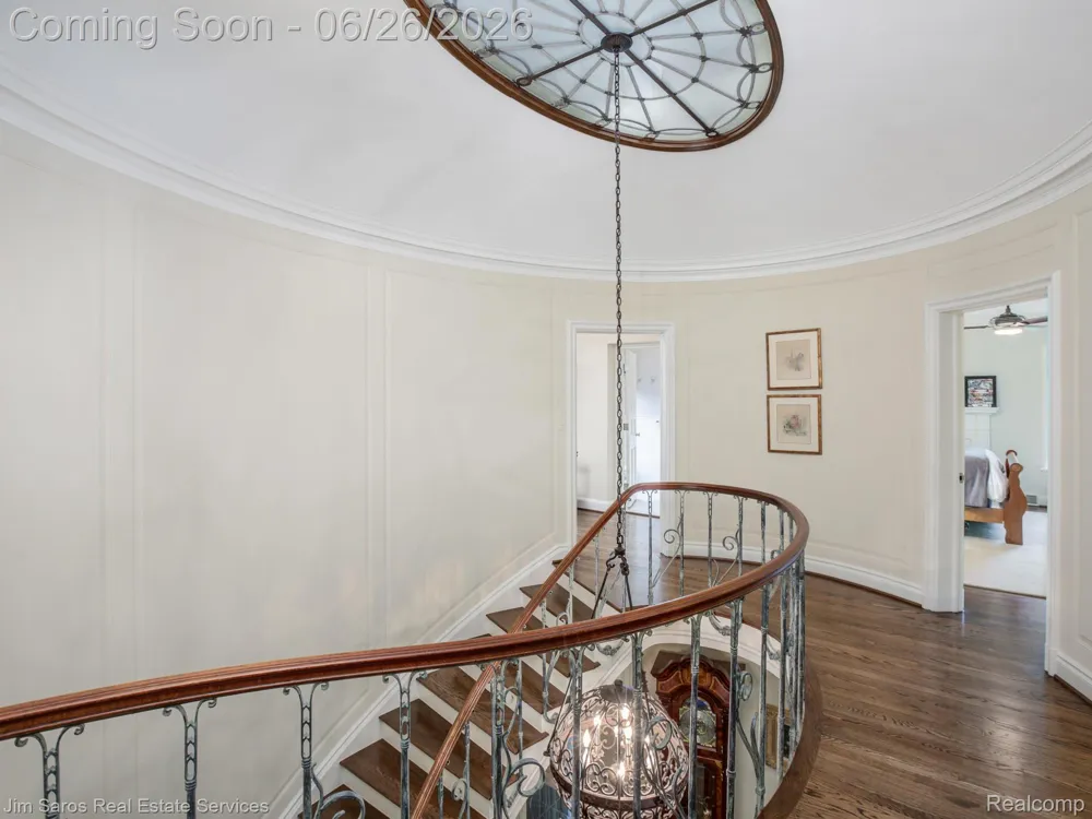 688 Balfour Street Grosse Pointe Park City, MI 48230