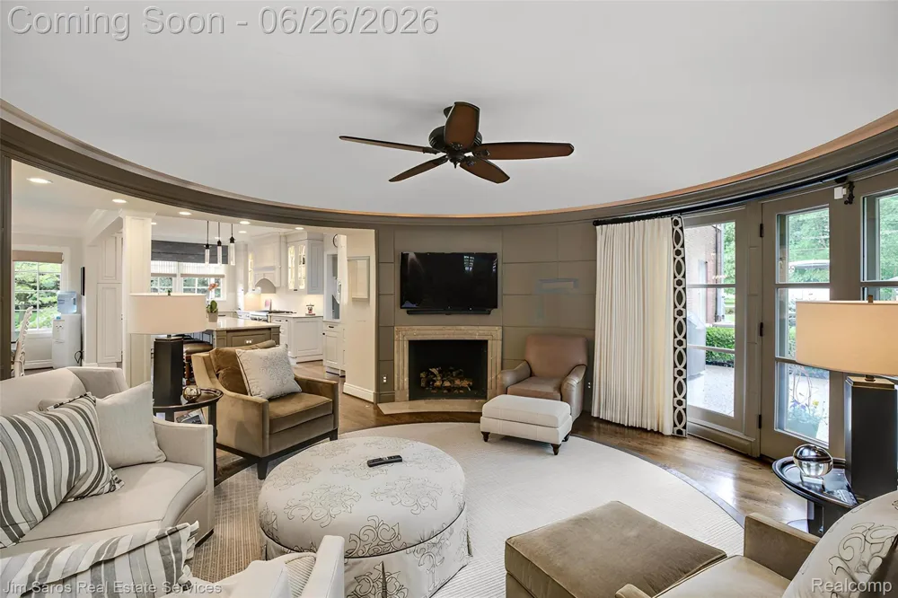 688 Balfour Street Grosse Pointe Park City, MI 48230