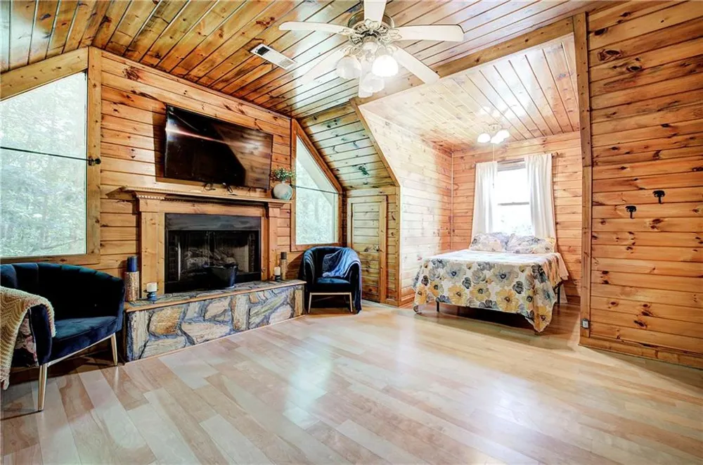 331 Salacoa Road SE Fairmount, GA 30139