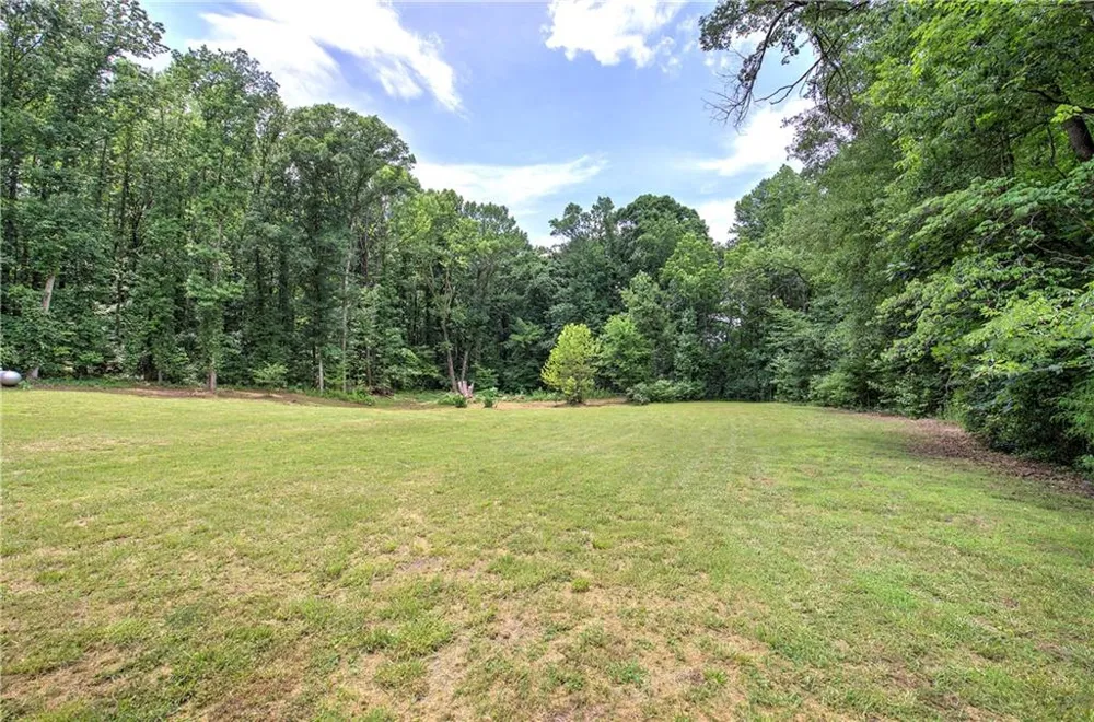 331 Salacoa Road SE Fairmount, GA 30139