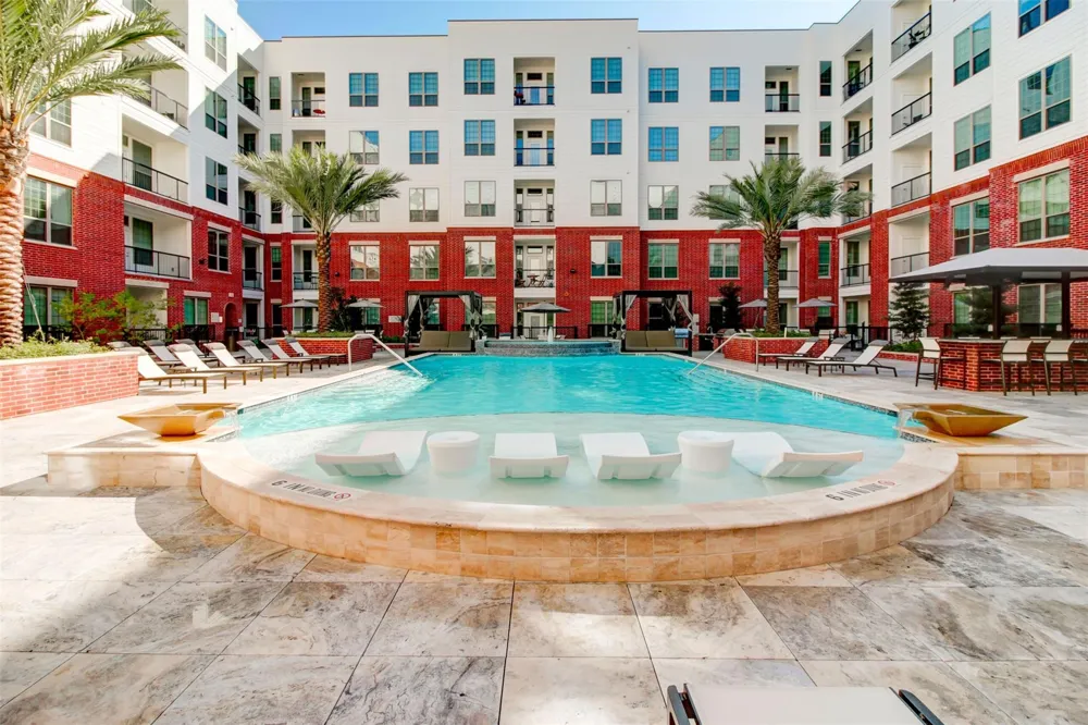 2111 Austin Street #213 Houston, TX 77002