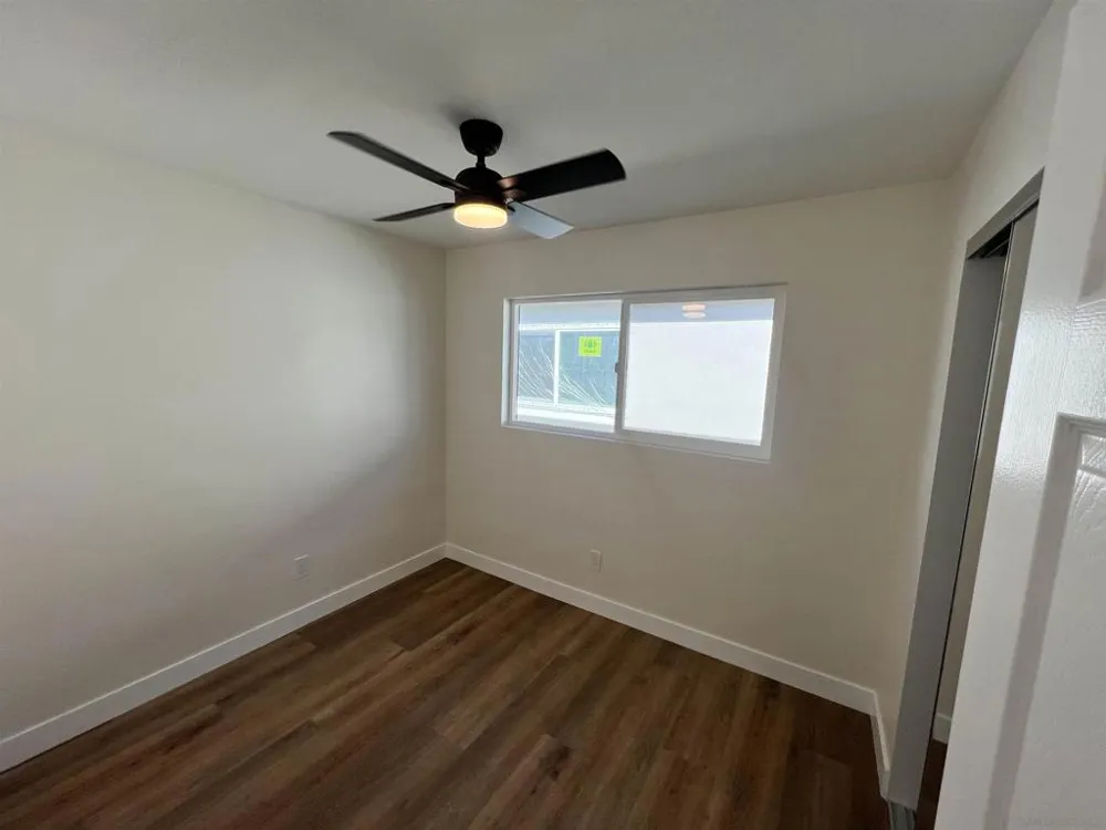 4042 Eta St San Diego, CA 92113