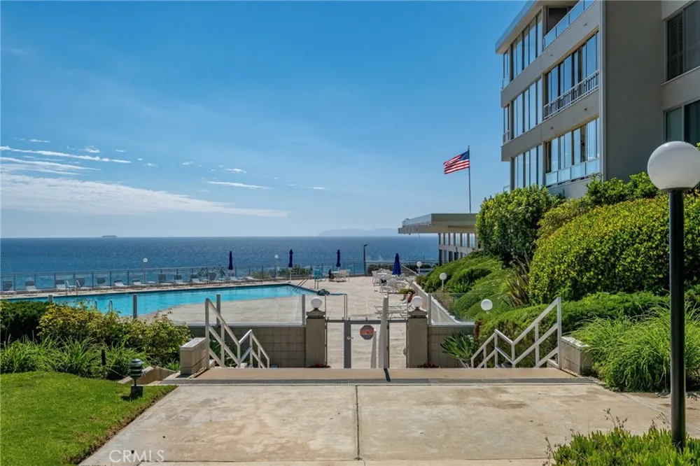 32614 Coastsite #305E Rancho Palos Verdes, CA 90275