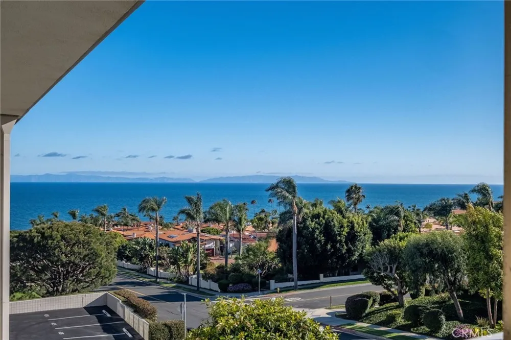 32614 Coastsite #305E Rancho Palos Verdes, CA 90275