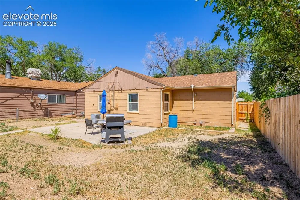 3023 2nd Avenue Pueblo, CO 81008