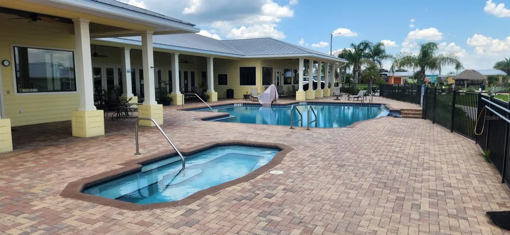 3316 FISH HAWK DR Polk City, FL 33868
