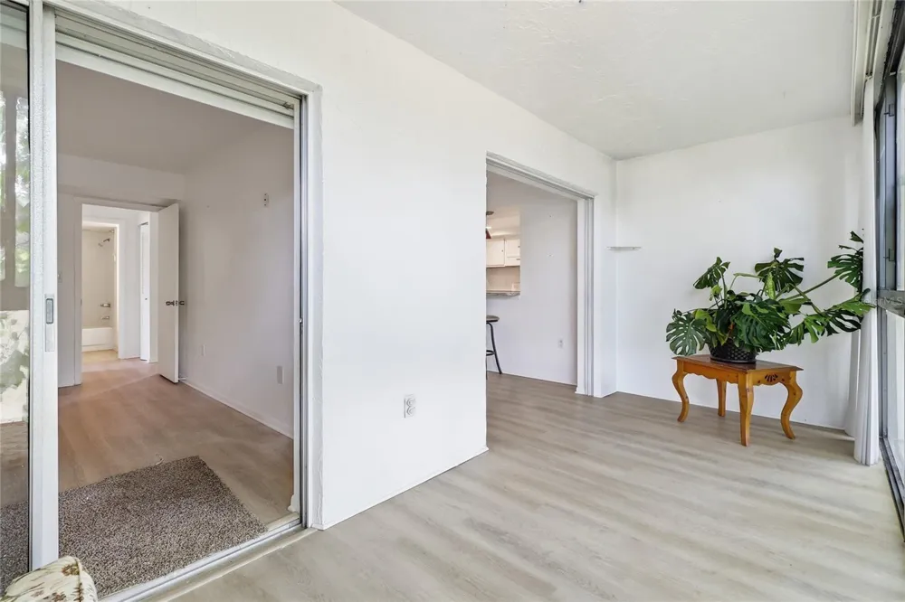 1130 LAKE PARKER AVENUE #E233 Lakeland, FL 33805