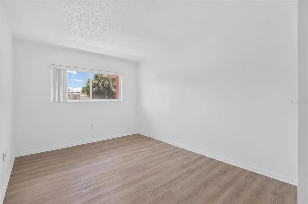 1130 LAKE PARKER AVENUE #E233 Lakeland, FL 33805