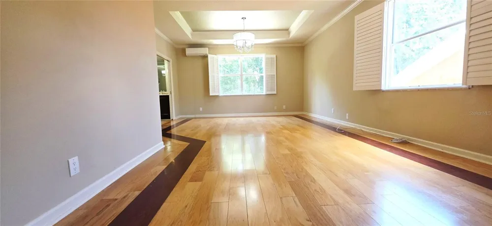 230 W TARRINGTON DRIVE Deland, FL 32724