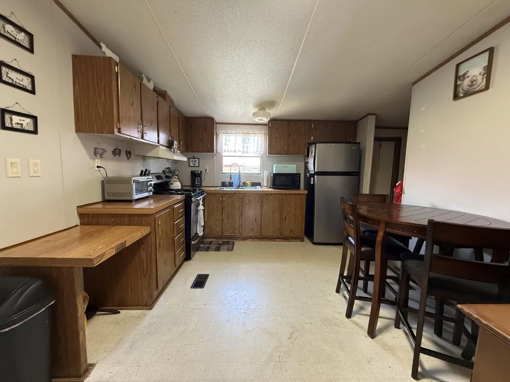 76 Kelsey Lane Pikeville, TN 37367
