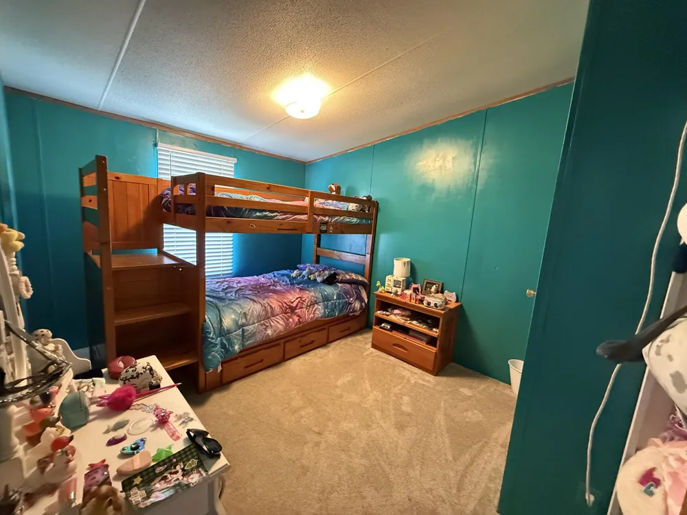 76 Kelsey Lane Pikeville, TN 37367