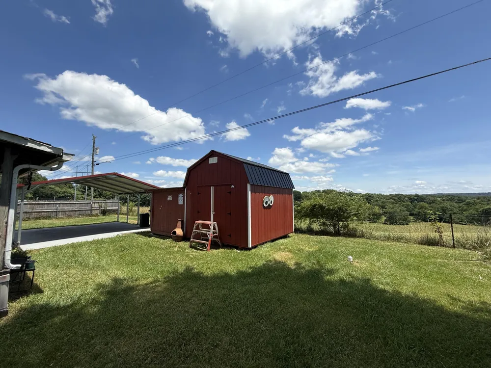 76 Kelsey Lane Pikeville, TN 37367