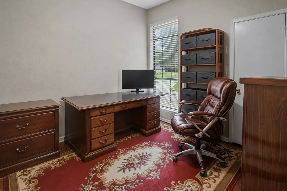 108 Old Barn Circle Holly Lake Ranch, TX 75765