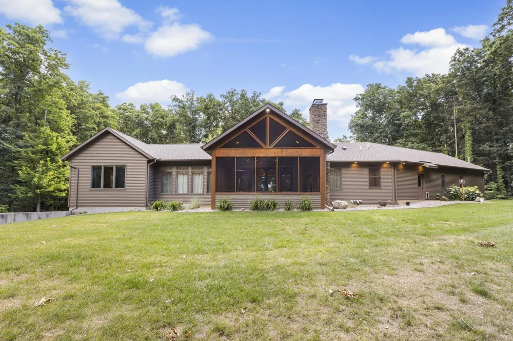 16285 13 Mile Road Marshall Township, MI 49014