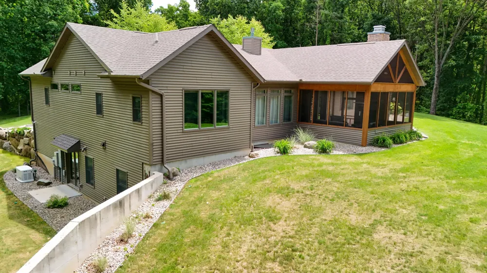 16285 13 Mile Road Marshall Township, MI 49014