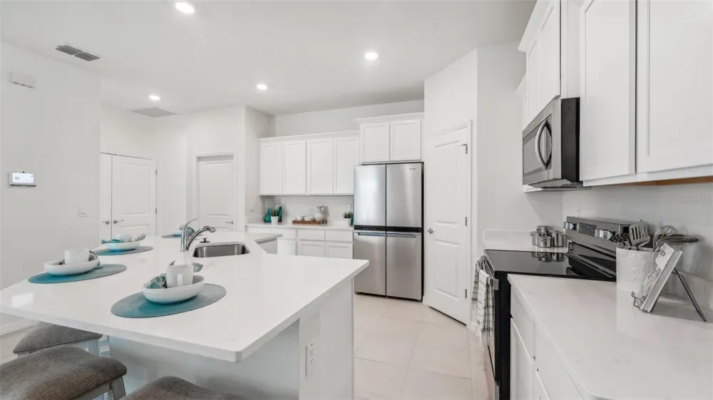 33018 RUSTIC RISE ROAD San Antonio, FL 33576