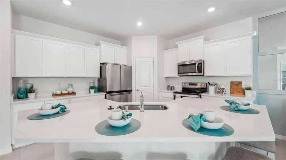 33018 RUSTIC RISE ROAD San Antonio, FL 33576