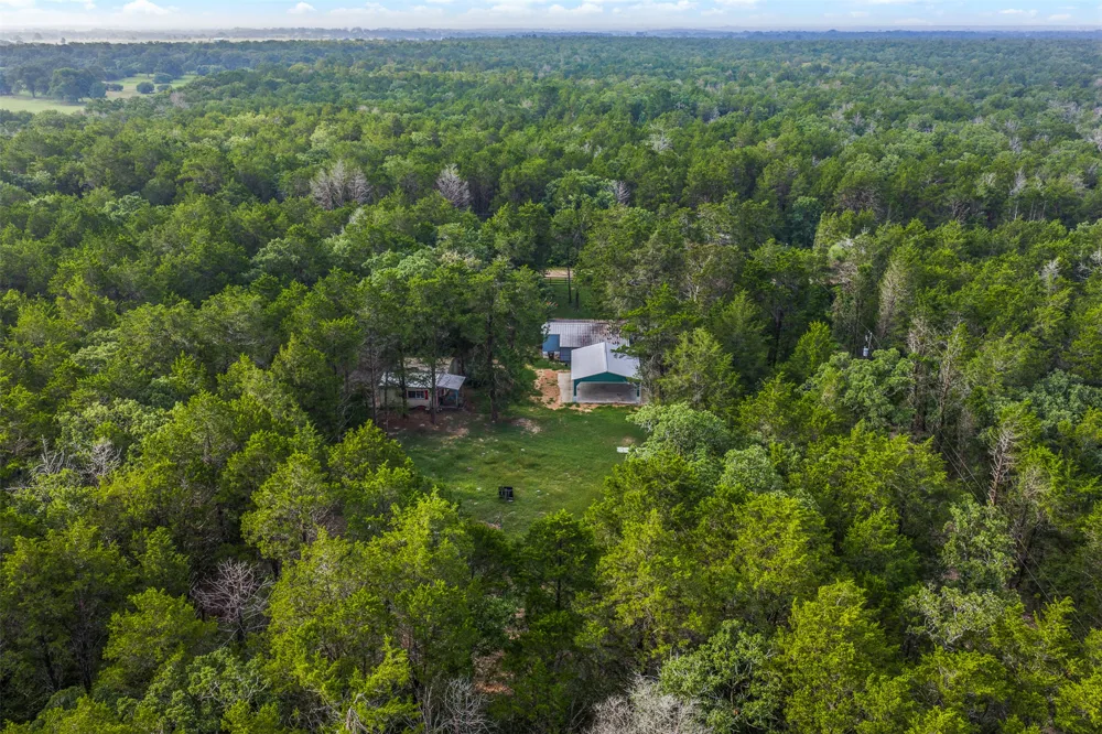 1218 County Road 436 Dime Box, TX 77853