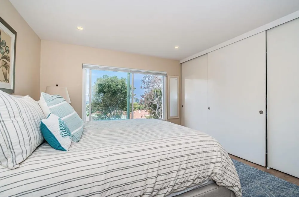 901 Caminito Madrigal #E Carlsbad, CA 92011
