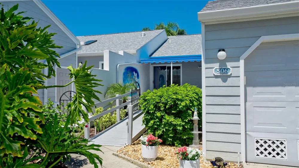 506 WOODSTORK CIRCLE Bradenton, FL 34209