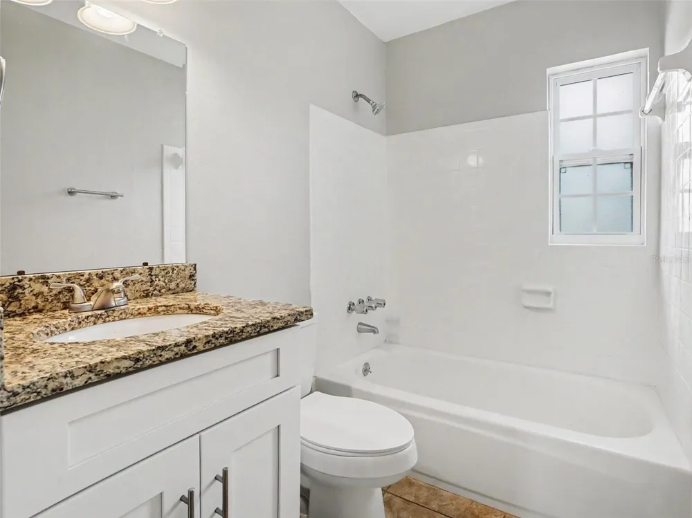 3255 KELVINGTON DRIVE Orlando, FL 32810