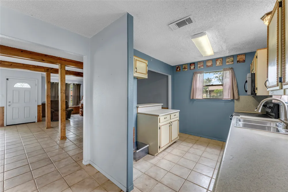 210 River Oaks Drive Burnet, TX 78611
