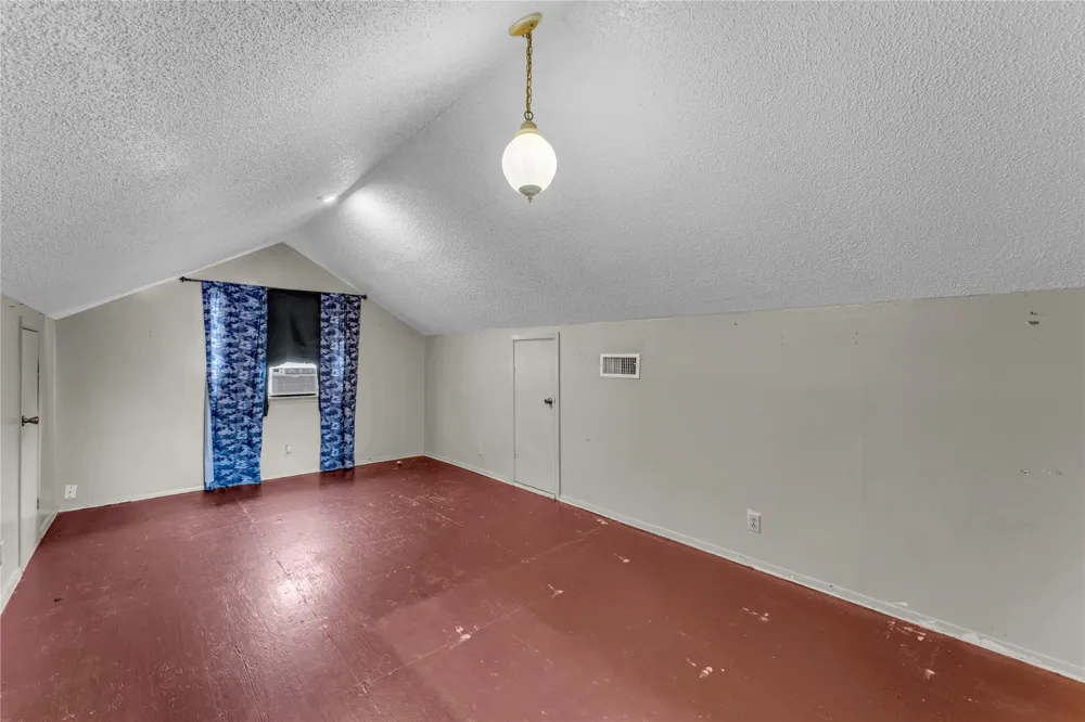 210 River Oaks Drive Burnet, TX 78611