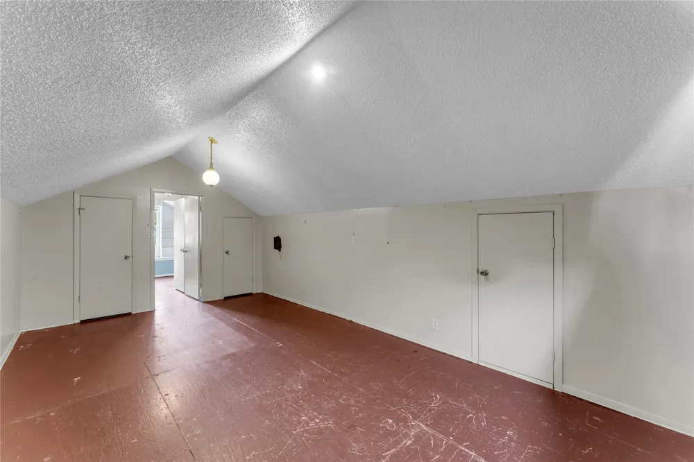210 River Oaks Drive Burnet, TX 78611