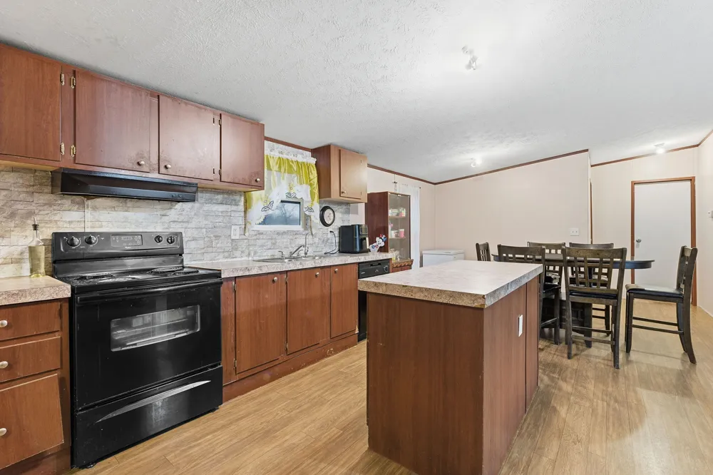1278 Fm 812 Road Cedar Creek, TX 78612