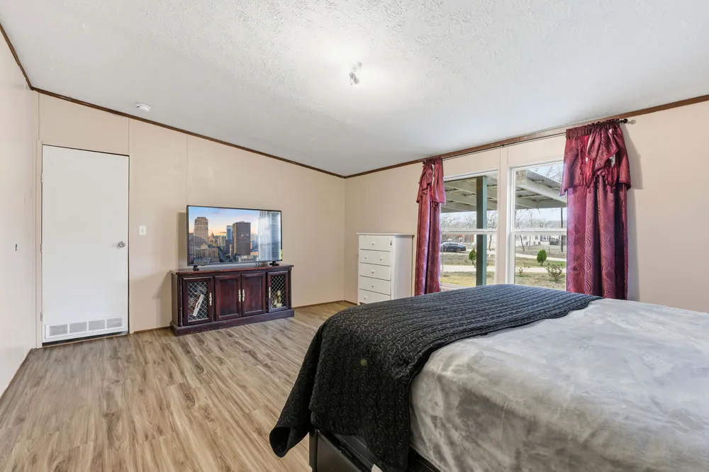 1278 Fm 812 Road Cedar Creek, TX 78612