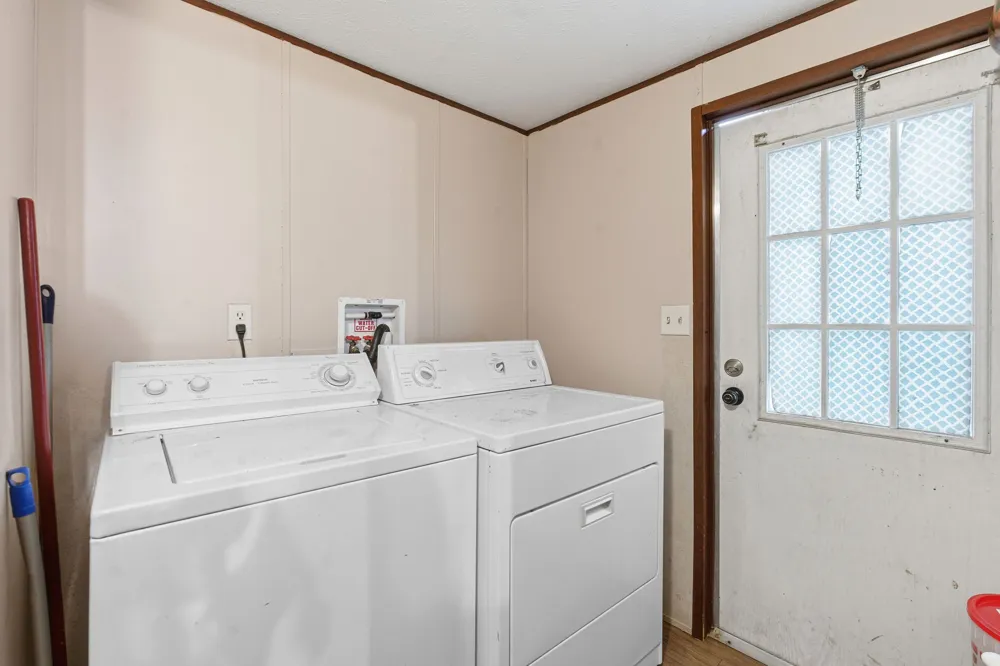 1278 Fm 812 Road Cedar Creek, TX 78612