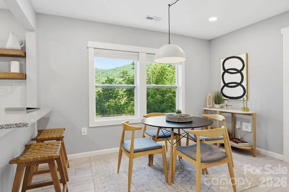 15 Old Fort Road Fairview, NC 28730