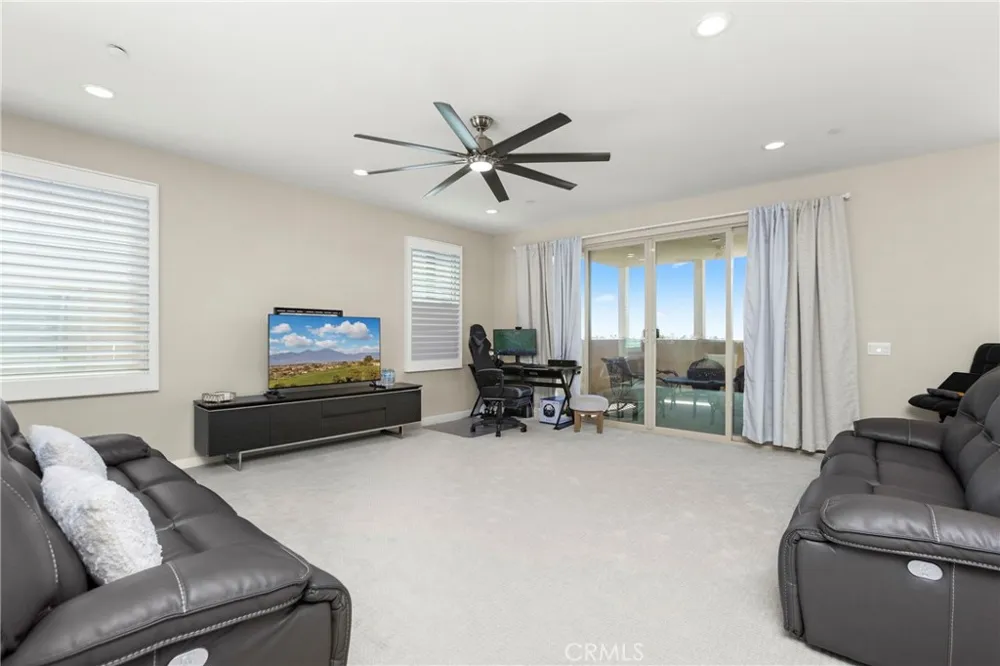 291 Carmine Irvine, CA 92618