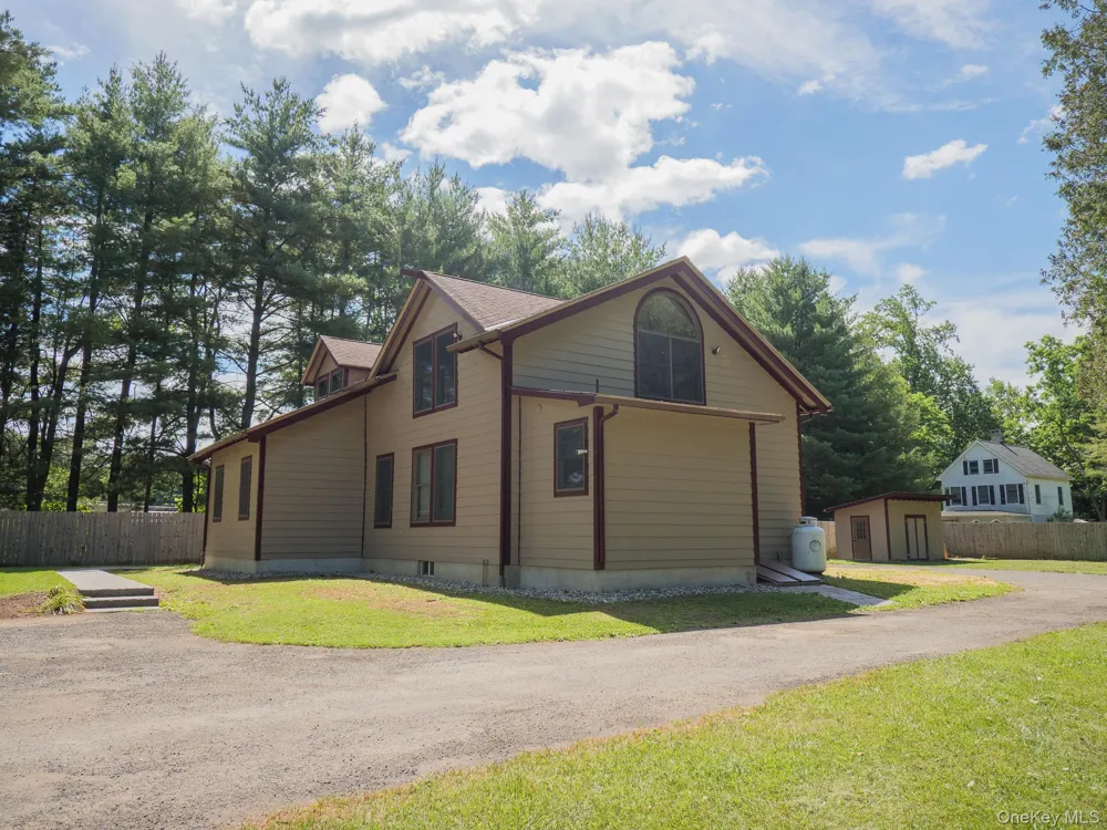 11 Kessler Drive Hyde Park, NY 12538