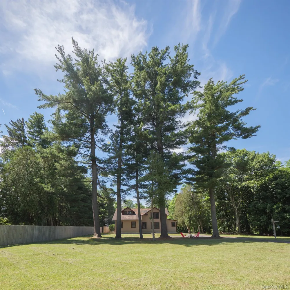 11 Kessler Drive Hyde Park, NY 12538