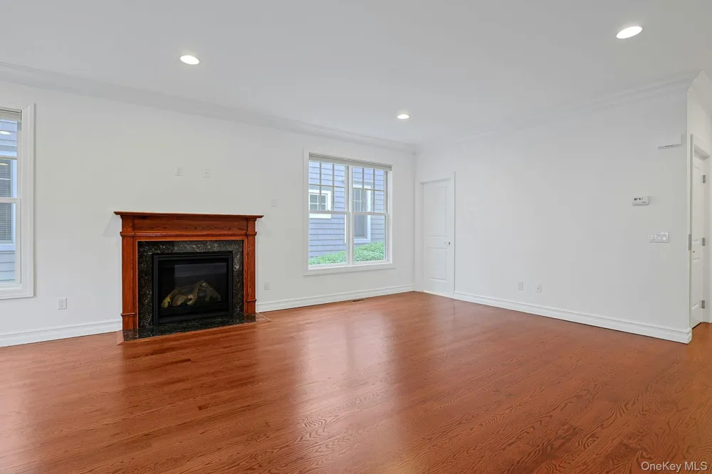 15 Hidden Ridge Court Scarsdale, NY 10583
