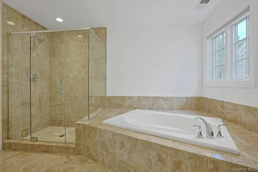 15 Hidden Ridge Court Scarsdale, NY 10583