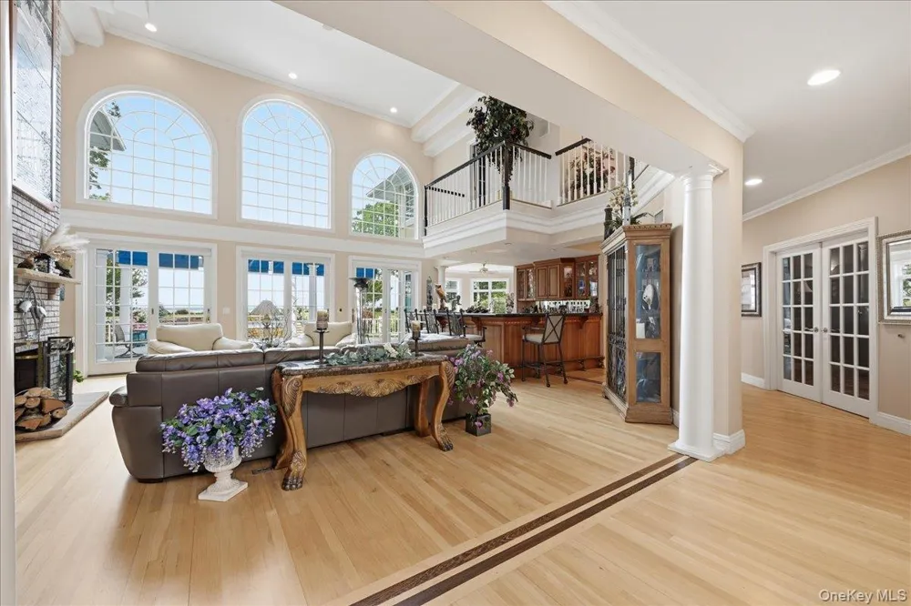 14 Woodcock Lane Old Field, NY 11733