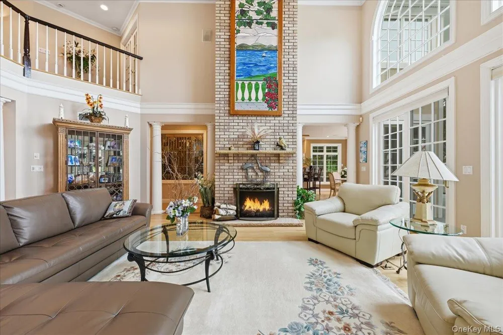 14 Woodcock Lane Old Field, NY 11733