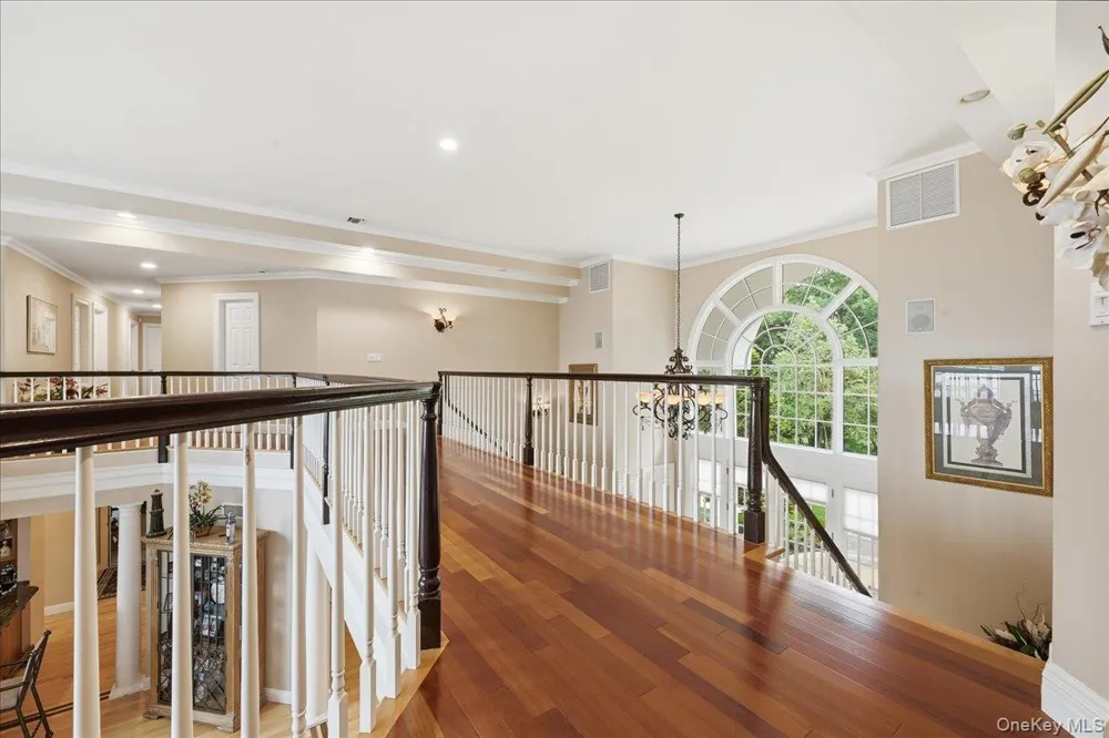 14 Woodcock Lane Old Field, NY 11733