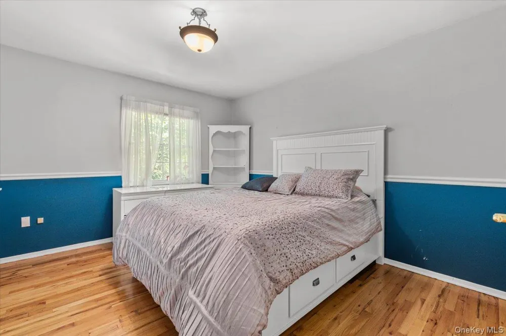 100 Cabot Road Massapequa, NY 11758
