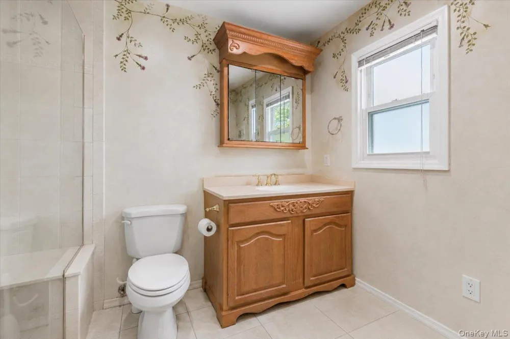 100 Cabot Road Massapequa, NY 11758