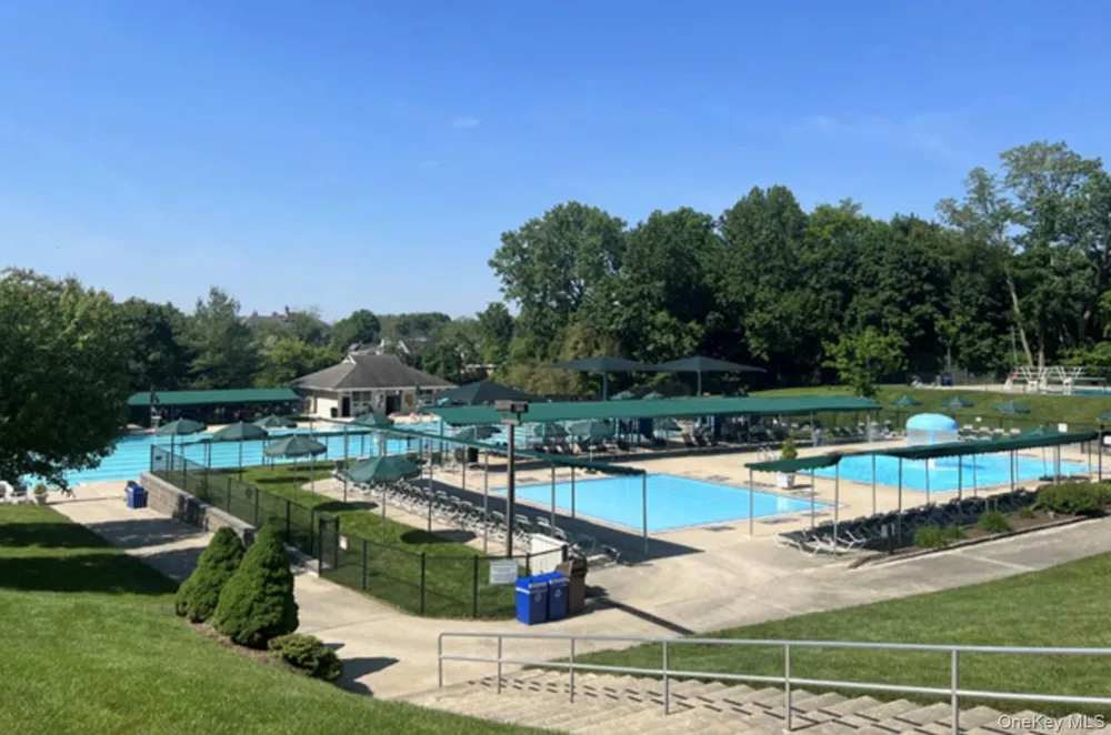 508 New Rochelle Road #2 Bronxville, NY 10708