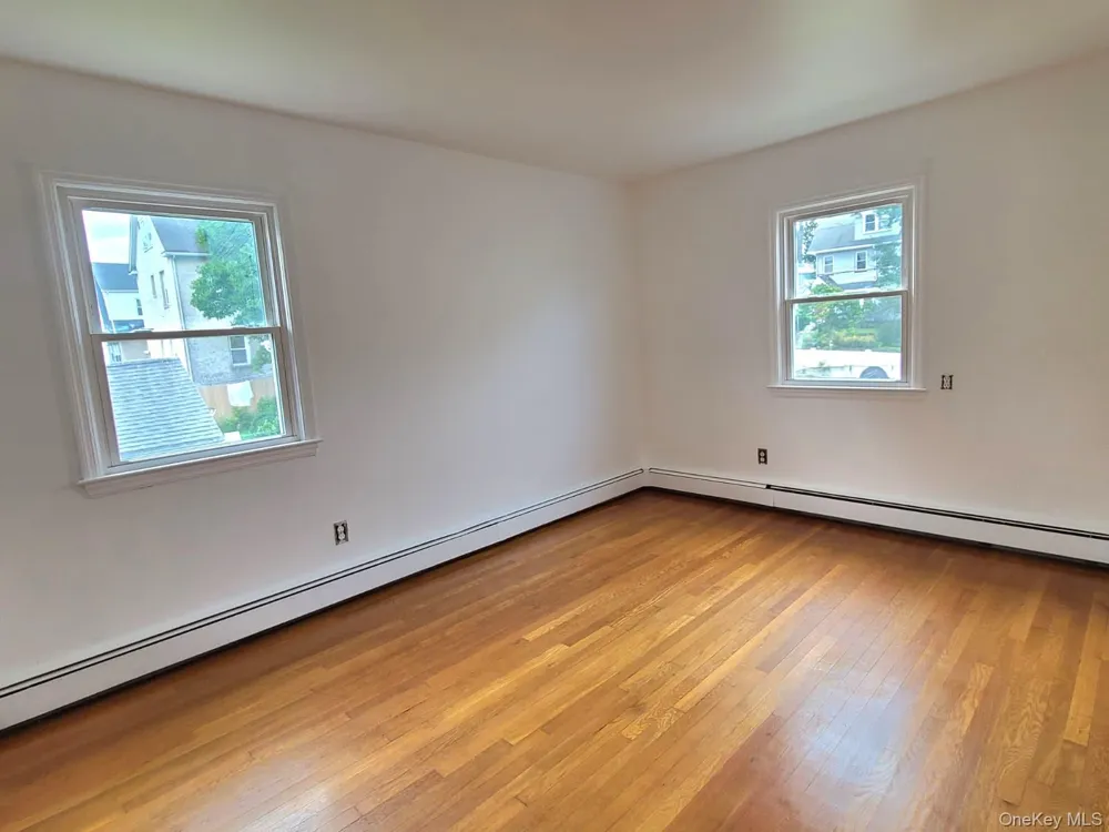 508 New Rochelle Road #2 Bronxville, NY 10708