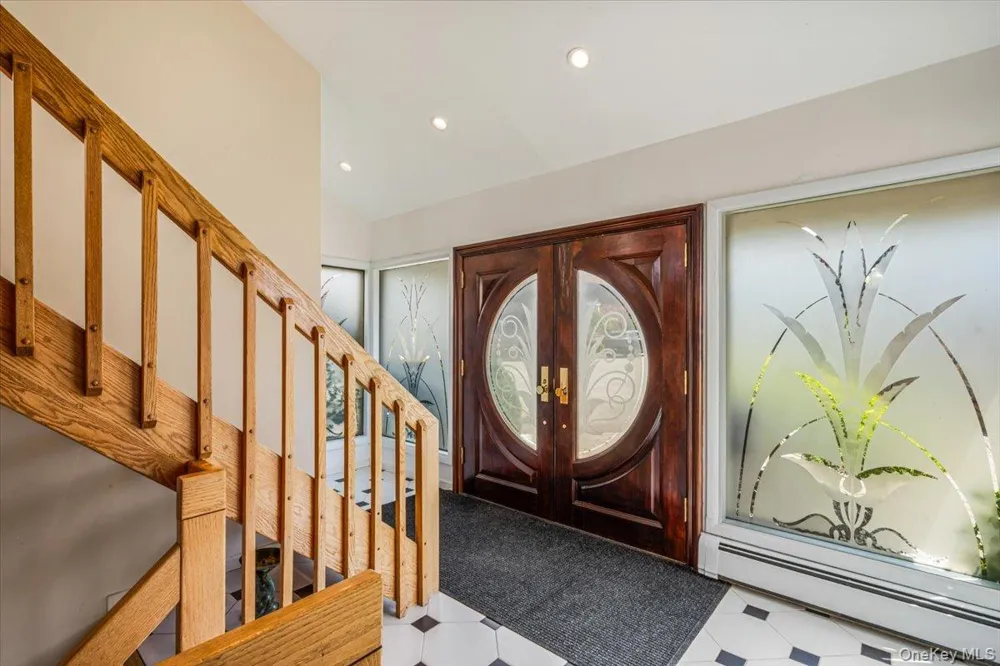 15443 Riverside Drive Whitestone, NY 11357