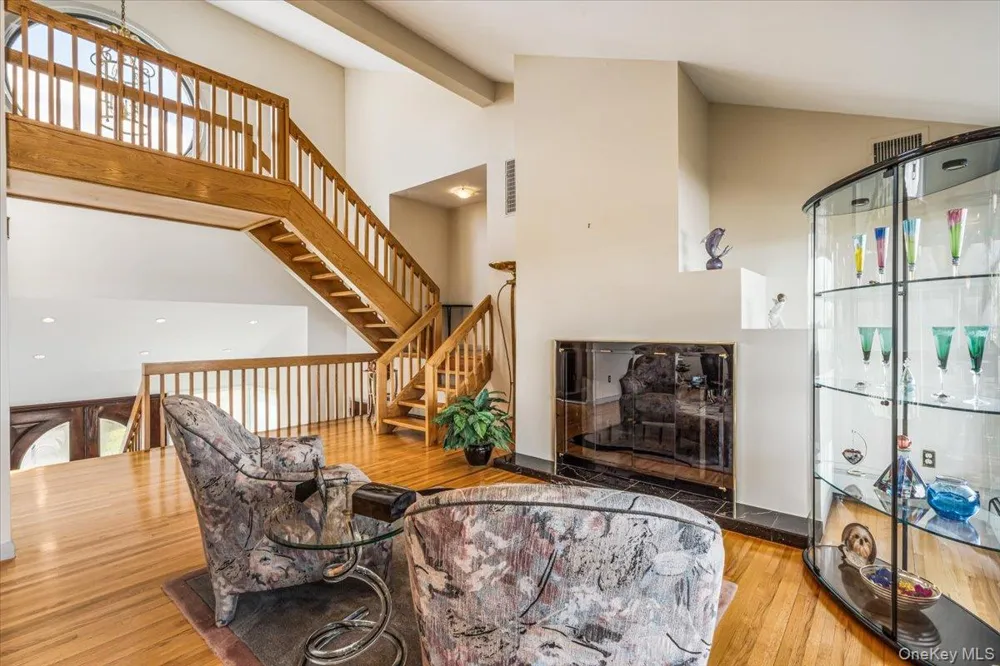 15443 Riverside Drive Whitestone, NY 11357