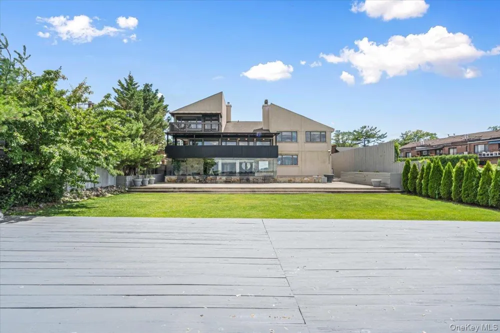 15443 Riverside Drive Whitestone, NY 11357